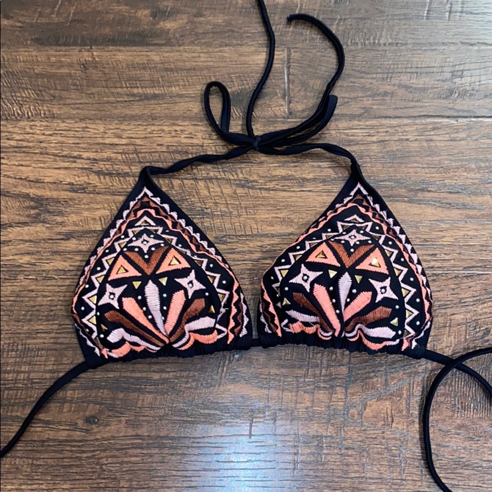 TARGET BIKINI TOP